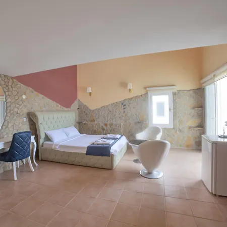 Peace Otel