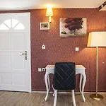 Hotel Peace
